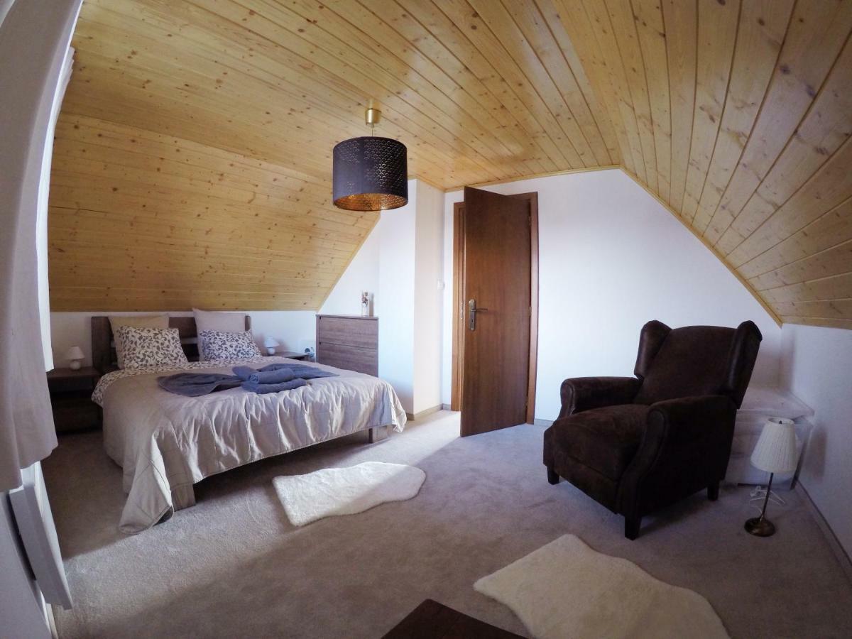 Villa 619 Стара-Лесна Экстерьер фото